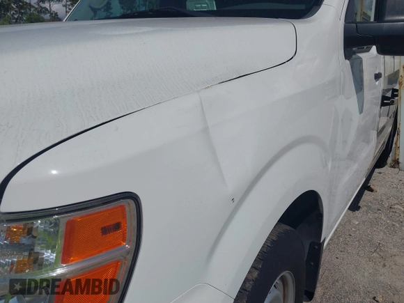 2020 Nissan NV Cargo SV z VIN 1N6BF0LY8LN803023, wystawiony jako IAAI lot #41555879 z przebiegiem 54 421 mil mil oraz . Historia ofert i sprzedaży dostępna na DreamBid. Obrazek 6.