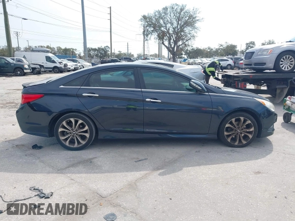 2014 Hyundai Sonata Limited with VIN 5NPEC4AB0EH935405, listed as a IAAI auction lot 41519802 with 159,707 mi miles and . Bid and sale history available at DreamBid. Image 13.