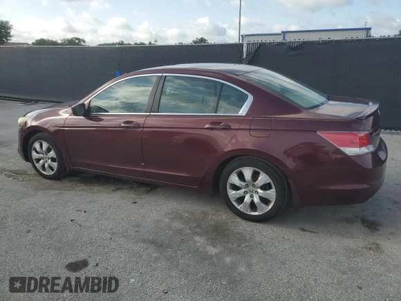 2010 Honda Accord EX z VIN 1HGCP2F72AA003813, wystawiony jako Copart lot #60043505 z przebiegiem 111 774 mil mil oraz Czysty tytuł • Clean title. Historia ofert i sprzedaży dostępna na DreamBid. Obrazek 2.