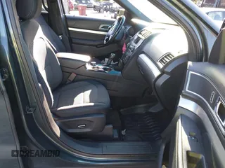 2016 Ford Explorer XLT z VIN 1FM5K8DHXGGC65035, wystawiony jako IAAI lot #42336931 z przebiegiem 81 244 mil mil oraz . Historia ofert i sprzedaży dostępna na DreamBid. Obrazek 5.
