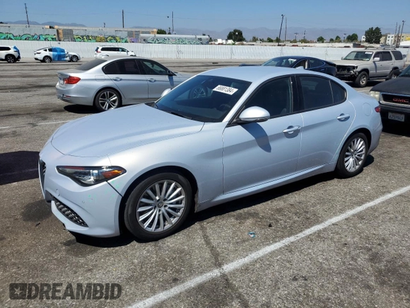 2022 Alfa Romeo Giulia z VIN ZARFAMAN6N7660086, wystawiony jako Copart lot #66881384 z przebiegiem 29 682 mil mil oraz Szkoda całkowita • Salvage title. Historia ofert i sprzedaży dostępna na DreamBid. Obrazek 1.