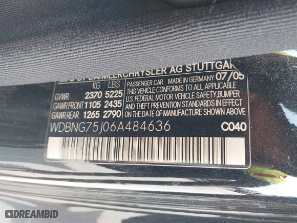 2006 Mercedes-Benz S-Class 5.0L with VIN WDBNG75J06A484636, listed as a IAAI auction lot 42058885 with 1 mi miles. Bid and sale history available at carsss.com. Image 9.