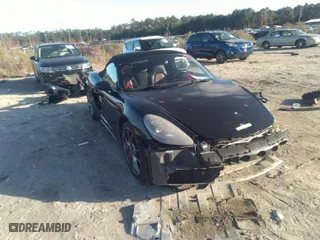 2017 Porsche 718 Boxster with VIN WP0CA2A83HS221358, listed as a IAAI auction lot 41078630 with 77,407 mi miles. Bid and sale history available at carsss.com. Image 18.
