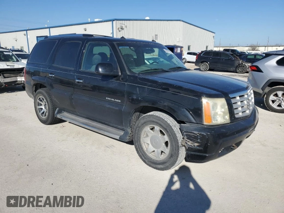 2003 Cadillac Escalade z VIN 1GYEC63T63R317510, wystawiony jako Copart lot #48515195 z przebiegiem 398 303 mil mil oraz Czysty tytuł • Clean title. Historia ofert i sprzedaży dostępna na DreamBid. Obrazek 4.