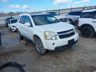 2007 Chevrolet Equinox LT with VIN 2CNDL73F676081147, listed as a IAAI auction lot 41712197 with 204,029 mi miles. Bid and sale history available at carsss.com. Image 1.