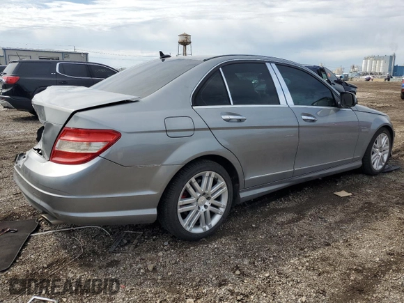 2008 Mercedes-Benz C 300 Sport z VIN WDDGF54X78R034239, wystawiony jako Copart lot #54364165 z przebiegiem 133 358 mil mil oraz Szkoda całkowita • Salvage title. Historia ofert i sprzedaży dostępna na DreamBid. Obrazek 3.