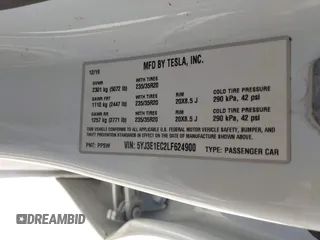 2020 Tesla Model 3 Performance z VIN 5YJ3E1EC2LF624900, wystawiony jako IAAI lot #42127589 z przebiegiem 36 758 mil mil oraz . Historia ofert i sprzedaży dostępna na DreamBid. Obrazek 9.