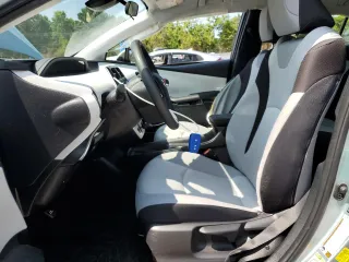 2017 Toyota Prius Two с VIN JTDKBRFU0H3055852, выставлен на аукционе Copart как лот 58209985 с пробегом 52 275 миль миль и Списание • Salvage title. История ставок и продаж доступна на DreamBid. Изображение 7.