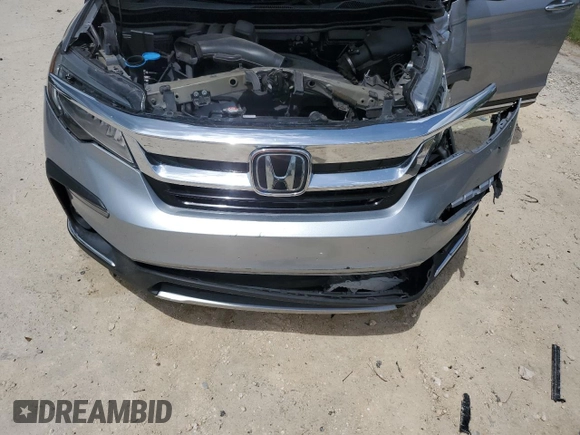2021 Honda Pilot Touring 8-Passenger with VIN 5FNYF6H90MB079698, listed as a Copart auction lot 52011005 with 90,331 mi miles and Non repairable. Bid and sale history available at DreamBid. Image 12.