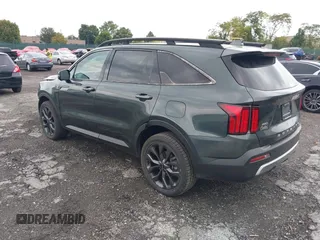 2022 Kia Sorento SX z VIN 5XYRKDLF9NG075953, wystawiony jako IAAI lot #40406528 z przebiegiem 100 146 mil mil oraz . Historia ofert i sprzedaży dostępna na DreamBid. Obrazek 3.