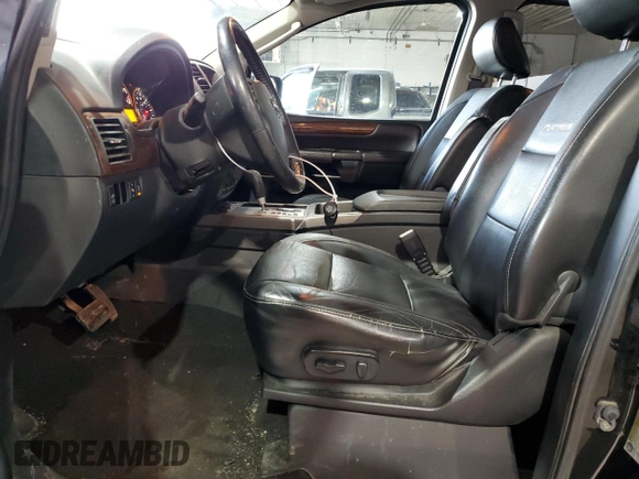 2011 Nissan Armada Platinum z VIN 5N1AA0NC8BN618558, wystawiony jako Copart lot #46445345 z przebiegiem 109 365 mil mil oraz Szkoda całkowita • Salvage title. Historia ofert i sprzedaży dostępna na DreamBid. Obrazek 7.