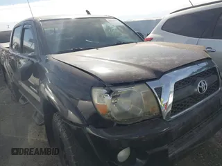 2011 Toyota Tacoma with VIN 5TFLU4EN4BX003524, listed as a IAAI auction lot 41357331 with 226,864 mi miles. Bid and sale history available at carsss.com. Image 1.