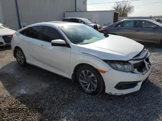 2018 Honda Civic EX с VIN 19XFC2F7XJE034358, выставлен на аукционе Copart как лот 43976415 с пробегом 117 514 миль миль и Списание • Salvage title. История ставок и продаж доступна на DreamBid. Изображение 4.