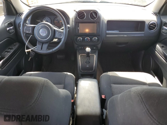 2014 Jeep Patriot Latitude with VIN 1C4NJRFB8ED803414, listed as a Copart auction lot 55067475 with 152,212 mi miles and Clean Title. Bid and sale history available at carsss.com. Image 8.