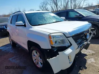2013 GMC Terrain SLT with VIN 2GKFLVEK5D6242423, listed as a IAAI auction lot 41874431 with 88,921 mi miles. Bid and sale history available at carsss.com. Image 1.
