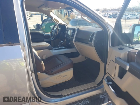2020 Ford F-150 XL z VIN 1FTEW1E58LFA96802, wystawiony jako IAAI lot #41659877 z przebiegiem 89 234 mil mil oraz . Historia ofert i sprzedaży dostępna na DreamBid. Obrazek 5.