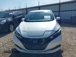 2023 Nissan LEAF SV Plus z VIN 1N4CZ1CV3PC553045, wystawiony jako IAAI lot #41998867 z przebiegiem 38 550 mil mil oraz . Historia ofert i sprzedaży dostępna na DreamBid. Obrazek 12.
