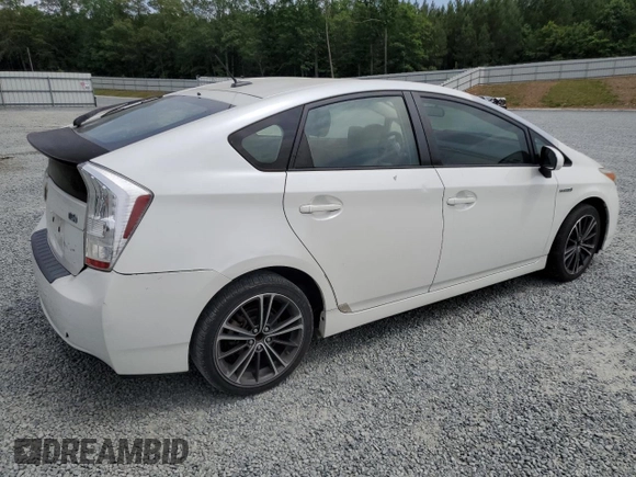 2010 Toyota Prius II z VIN JTDKN3DU6A0026709, wystawiony jako Copart lot #57300385 z przebiegiem Nie podano mil oraz Szkoda całkowita • Salvage title. Historia ofert i sprzedaży dostępna na DreamBid. Obrazek 3.