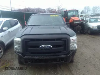 2011 Ford F-250 XL with VIN 1FT7W2BT6BEB41810, listed as a IAAI auction lot 38141033 with Not provided miles and . Bid and sale history available at DreamBid. Image 11.