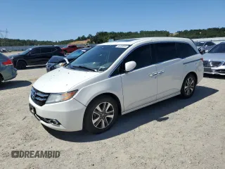 2017 Honda Odyssey Touring z VIN 5FNRL5H93HB015863, wystawiony jako Copart lot #56926815 z przebiegiem 267 380 mil mil oraz Szkoda całkowita • Salvage title. Historia ofert i sprzedaży dostępna na DreamBid. Obrazek 1.