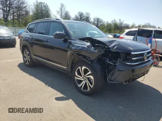 2022 Volkswagen Atlas SEL with VIN 1V2BP2CA9NC519850, listed as a Copart auction lot 61124825 with 26,243 mi miles and Salvage title. Bid and sale history available at DreamBid. Image 4.