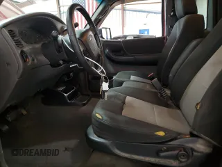 2010 Ford Ranger XLT with VIN 1FTLR4FEXAPA59613, listed as a Copart auction lot 57319535 with 220,169 mi miles and Clean title. Bid and sale history available at DreamBid. Image 7.