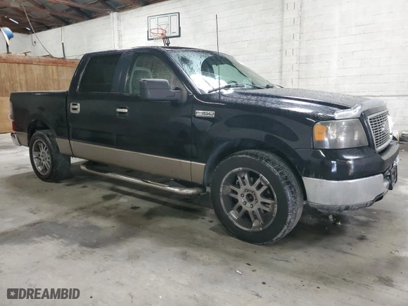 2005 Ford F-150 XLT with VIN 1FTPW12515FB32491, listed as a Copart auction lot 40028694 with 275,544 mi miles and Salvage Title. Bid and sale history available at carsss.com. Image 4.