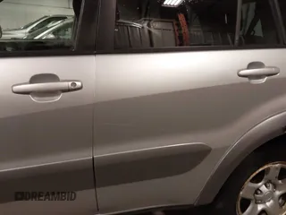 2005 Toyota RAV4 with VIN JTEHD20V250038735, listed as a IAAI auction lot 41853061 with 132,795 mi miles. Bid and sale history available at carsss.com. Image 19.