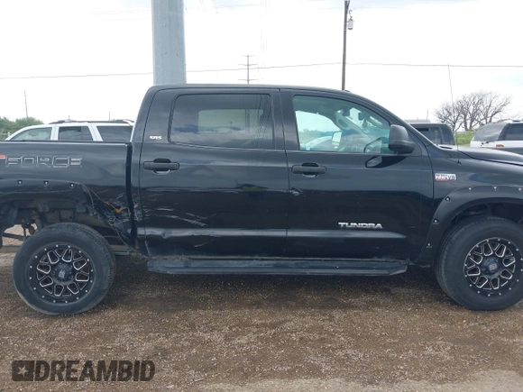 2012 Toyota Tundra 4WD Truck with VIN 5TFDW5F15CX259012, listed as a IAAI auction lot 42083986 with 1 mi miles. Bid and sale history available at carsss.com. Image 13.