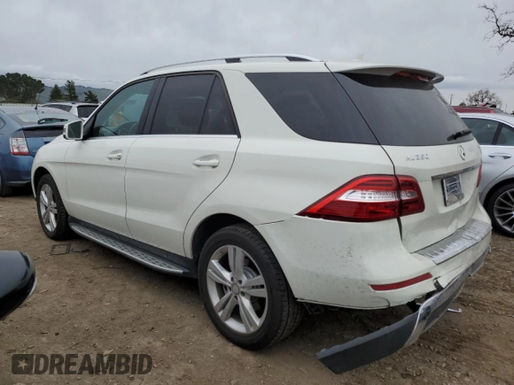 2013 Mercedes-Benz M 350 with VIN 4JGDA2EB9DA243869, listed as a Copart auction lot 44978135 with 111,549 mi miles and Salvage Title. Bid and sale history available at carsss.com. Image 2.