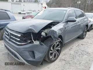2021 Volkswagen Atlas SEL Premium with VIN 1V2TE2CA7MC207972, listed as a IAAI auction lot 41678429 with 111,486 mi miles and . Bid and sale history available at DreamBid. Image 17.