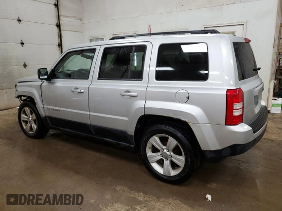 2012 Jeep Patriot with VIN 1C4NJPAB5CD558435, listed as a Copart auction lot 69703064 with 218,420 mi miles and Clean title. Bid and sale history available at DreamBid. Image 2.