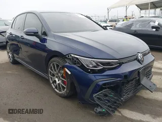 2022 Volkswagen GTI S с VIN WVWG87CD8NW202183, выставлен на аукционе IAAI как лот 42097798 с пробегом 10 836 миль миль и . История ставок и продаж доступна на DreamBid. Изображение 1.