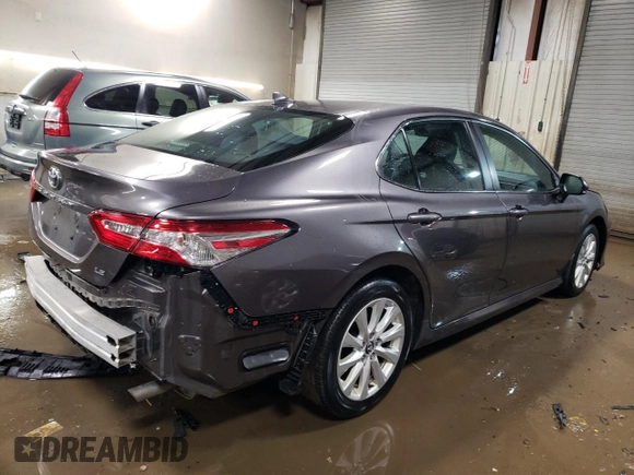 2020 Toyota Camry LE with VIN 4T1C11AK9LU939110, listed as a Copart auction lot 46349425 with 80,550 mi miles and Salvage Title. Bid and sale history available at carsss.com. Image 3.