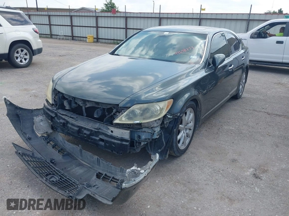 2007 Lexus LS 460 with VIN JTHBL46F275001956, listed as a IAAI auction lot 42298753 with Not provided miles and . Bid and sale history available at DreamBid. Image 17.