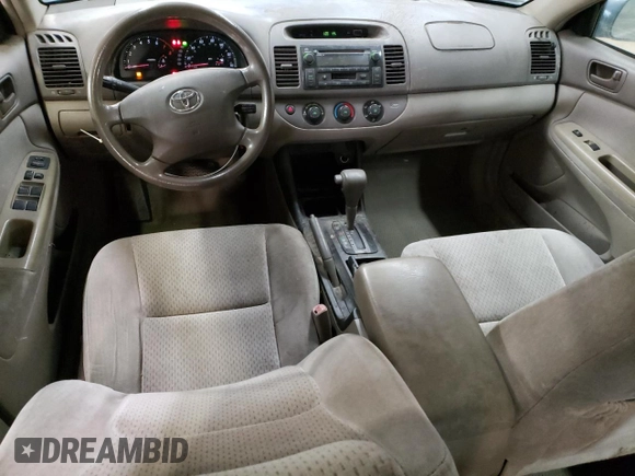 2004 Toyota Camry LE with VIN 4T1BE32K64U812388, listed as a Copart auction lot 82777563 with 209,219 mi miles and Clean Title. Bid and sale history available at carsss.com. Image 8.