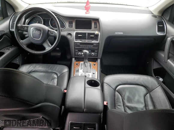 2007 Audi Q7 z VIN WA1AV74L77D022786, wystawiony jako Copart lot #62660225 z przebiegiem 107 993 mil mil oraz Szkoda całkowita • Salvage title. Historia ofert i sprzedaży dostępna na DreamBid. Obrazek 8.