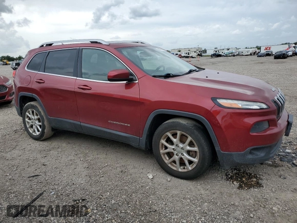 2015 Jeep Cherokee Latitude with VIN 1C4PJLCS7FW671262, listed as a Copart auction lot 54716405 with 172,085 mi miles and Clean Title. Bid and sale history available at carsss.com. Image 4.