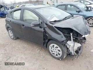 2016 Toyota Prius One z VIN JTDKDTB32G1119808, wystawiony jako IAAI lot #41850360 z przebiegiem 141 544 mil mil oraz . Historia ofert i sprzedaży dostępna na DreamBid. Obrazek 1.