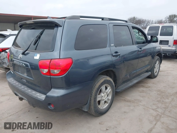 2010 Toyota Sequoia SR5 with VIN 5TDZM5G11AS001275, listed as a IAAI auction lot 41499094 with 194,750 mi miles. Bid and sale history available at carsss.com. Image 4.