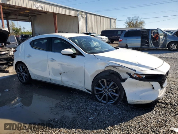 2020 Mazda Mazda3 Hatchback with VIN JM1BPALM3L1159943, listed as a Copart auction lot 88057515 with 66,583 mi miles and Non Repairable. Bid and sale history available at carsss.com. Image 4.