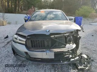2021 BMW 5 Series 530i z VIN WBA53BH08MCF44747, wystawiony jako Copart lot #49928735 z przebiegiem Nie podano mil oraz Czysty tytuł • Clean title. Historia ofert i sprzedaży dostępna na DreamBid. Obrazek 5.