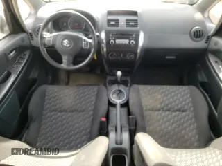 2008 Suzuki SX4 Regional Edition z VIN JS2YA413X85100336, wystawiony jako Copart lot #72749274 z przebiegiem 376 512 mil mil oraz Czysty tytuł • Clean title. Historia ofert i sprzedaży dostępna na DreamBid. Obrazek 8.