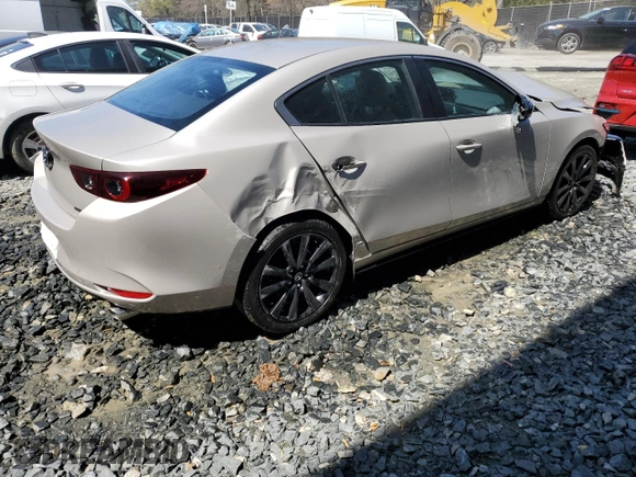 2025 Mazda 3 S Select Sport with VIN 3MZBPABM0SM466678, listed as a Copart auction lot 51999145 with 848 mi miles and Non Repairable. Bid and sale history available at DreamBid. Image 3.