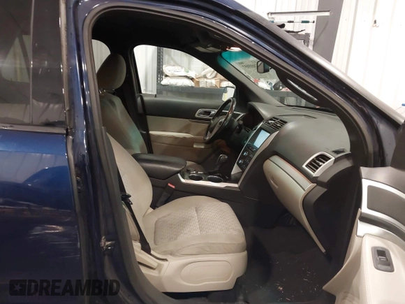 2011 Ford Explorer XLT with VIN 1FMHK8D84BGA01962, listed as a IAAI auction lot 42055957 with 133,977 mi miles and . Bid and sale history available at DreamBid. Image 5.