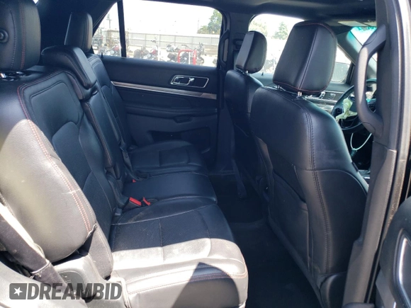 2018 Ford Explorer Sport z VIN 1FM5K8GT6JGA33071, wystawiony jako Copart lot #61749655 z przebiegiem 113 206 mil mil oraz Szkoda całkowita • Salvage title. Historia ofert i sprzedaży dostępna na DreamBid. Obrazek 11.
