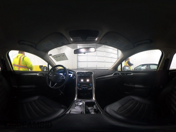 2017 Ford Fusion SE with VIN 3FA6P0HD1HR275097, listed as a IAAI auction lot 41791961 with 136,887 mi miles. Bid and sale history available at carsss.com. Image 19.