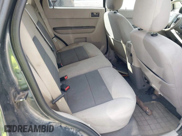 2008 Ford Escape XLT with VIN 1FMCU931X8KA86343, listed as a IAAI auction lot 42036419 with 146,836 mi miles. Bid and sale history available at carsss.com. Image 8.