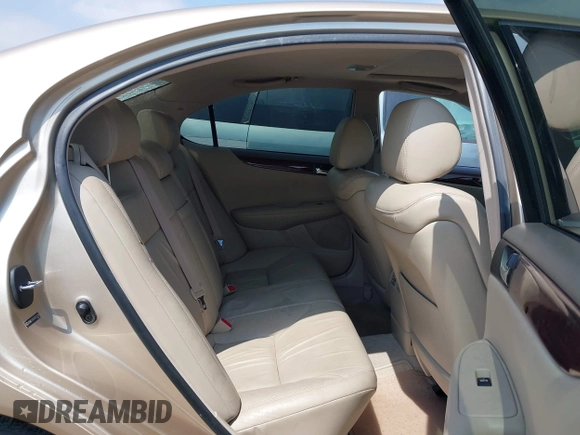 2003 Lexus ES 300 with VIN JTHBF30G430132283, listed as a IAAI auction lot 42172610 with 147,109 mi miles and . Bid and sale history available at DreamBid. Image 8.