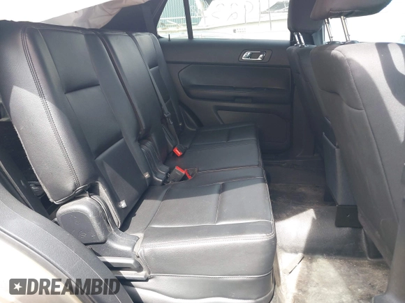 2017 Ford Police Interceptor Utility with VIN 1FM5K8AR5HGA44070, listed as a IAAI auction lot 41923462 with 146,676 mi miles and . Bid and sale history available at DreamBid. Image 8.